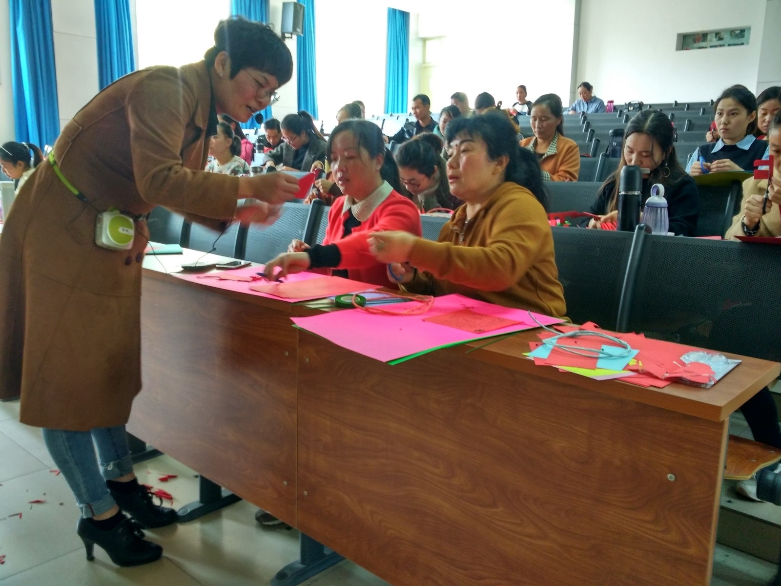 马红老师.jpg